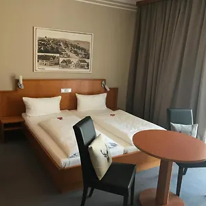 Hotel Neumaiers Hirsch -gasthof Und, Weissenhorn